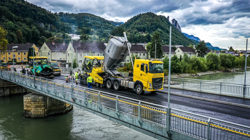 Anton-Neumayr-Brücke Hallein